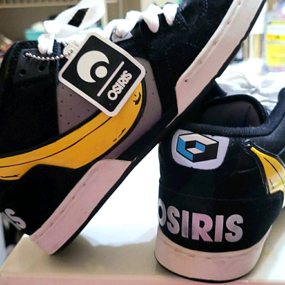 Osiris limited edition Men's sz 9